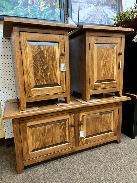 Set-Coffee Table with 4 Doors & 2 End Tables