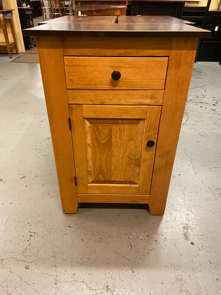 Cabinet - Small Jelly with Drawer & Raised Panel Door