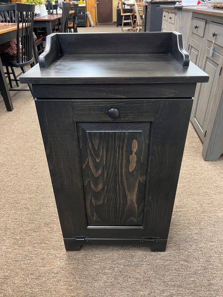 Trash Bin with Raised Panel