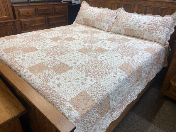 Pink Floral Check Quilt Set