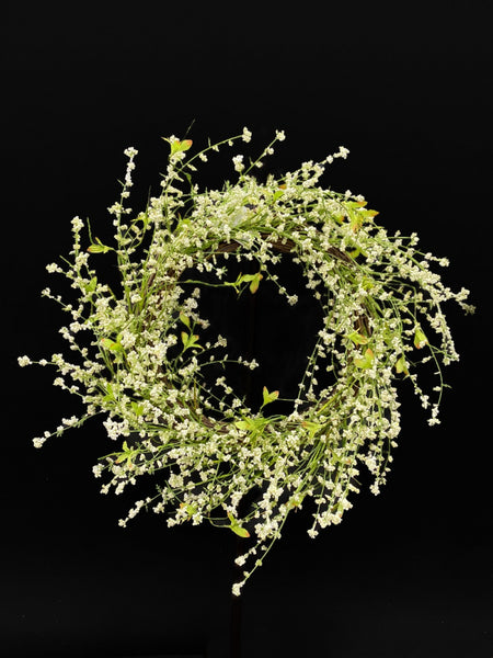 Seeded Bridal Veil Wreath 24"