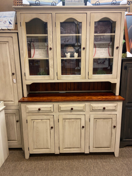 Hutch-CT136 Classic XL with 3 Doors-Antique White with Michael’s Cherry