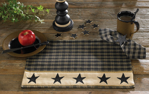 Sturbridge Placemat - Black Star