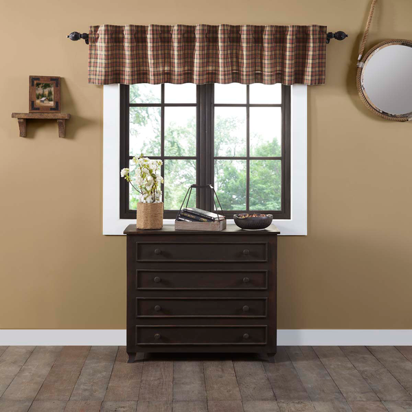 Crosswoods Valance