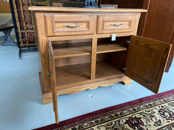 Lancaster Legacy Jasper 2-Door Buffet in Oak