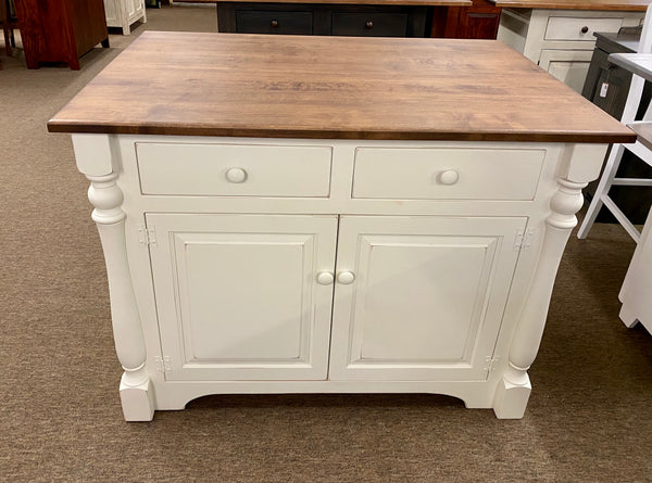 Amish Maple Island 54