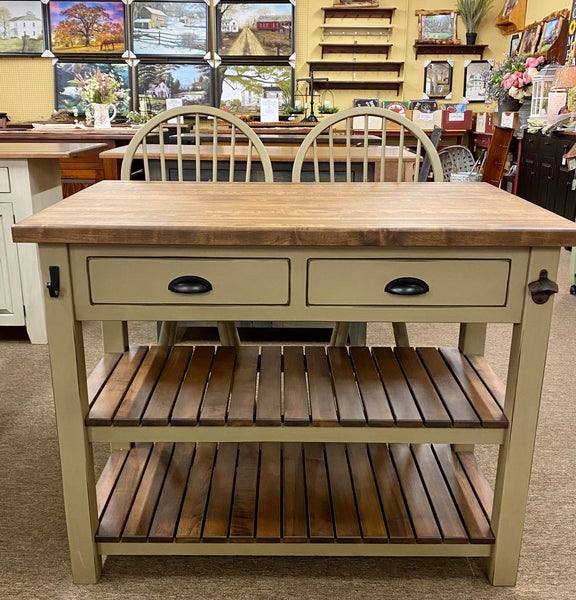 Amish Maple Island Set 56