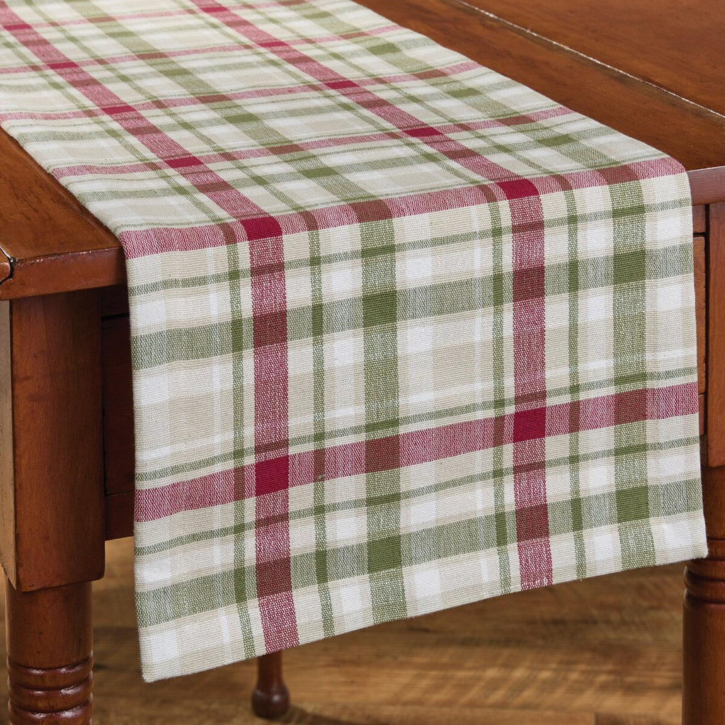 Christmas Barn Table Runner