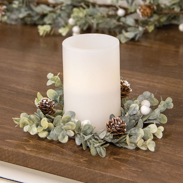 Holiday Ombre Boxwood Candle Ring, 3.5"
