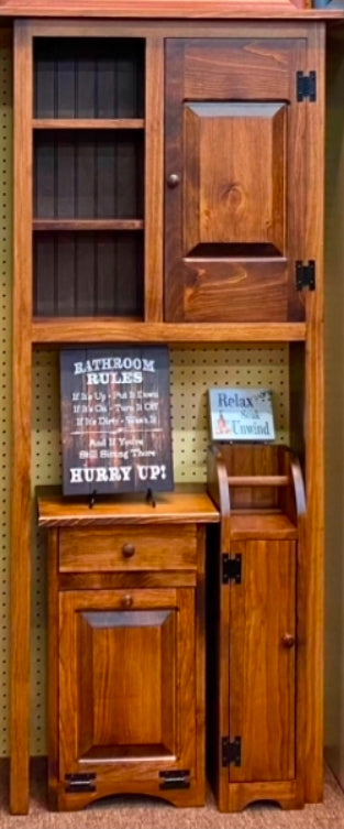 Cabinet - Bathroom with Raised Panel