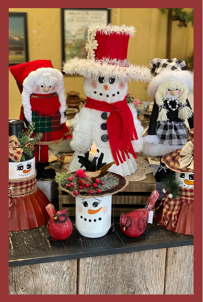 Handmade Winter Decor at Miss-Ellaneuos