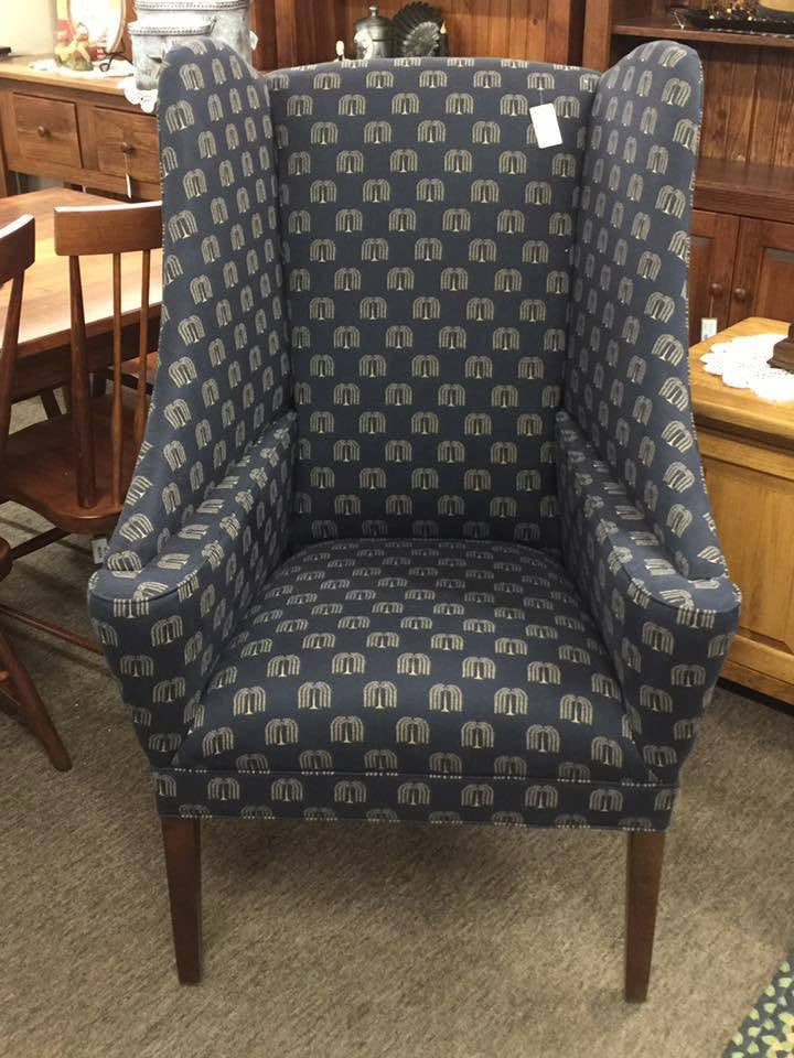 Navy Tiny Willow Chair