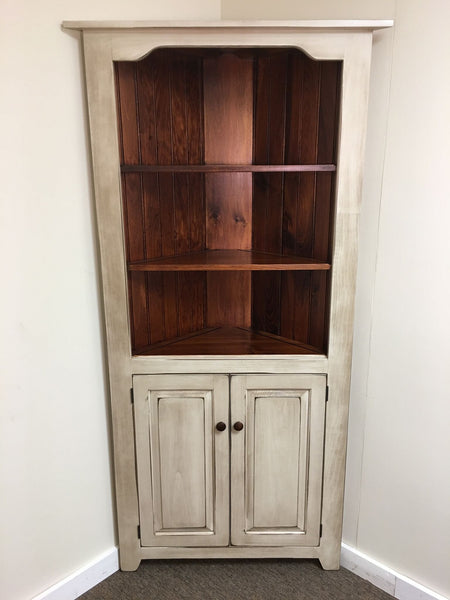 Cabinet-Corner