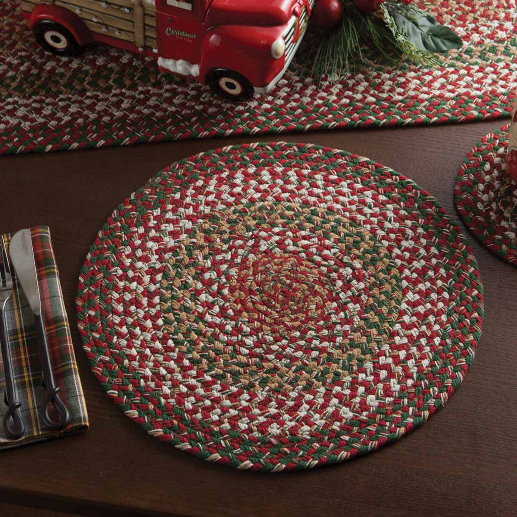 Holly Berry Braided Round Placemats - Set of 6