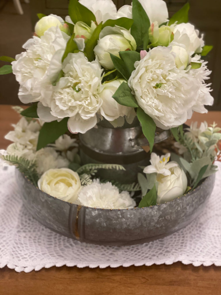 Centerpiece 39